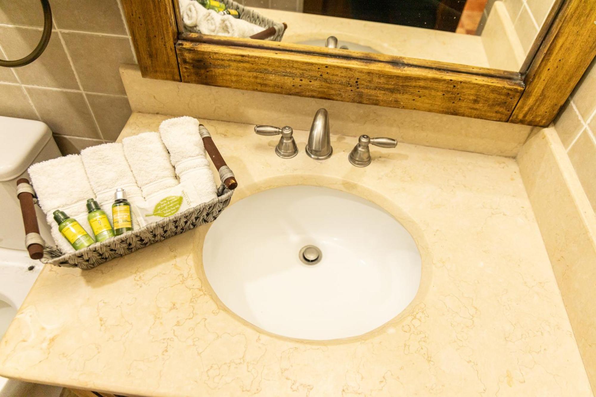 Hotel Cubita Boutique Resort & Spa Читре Экстерьер фото