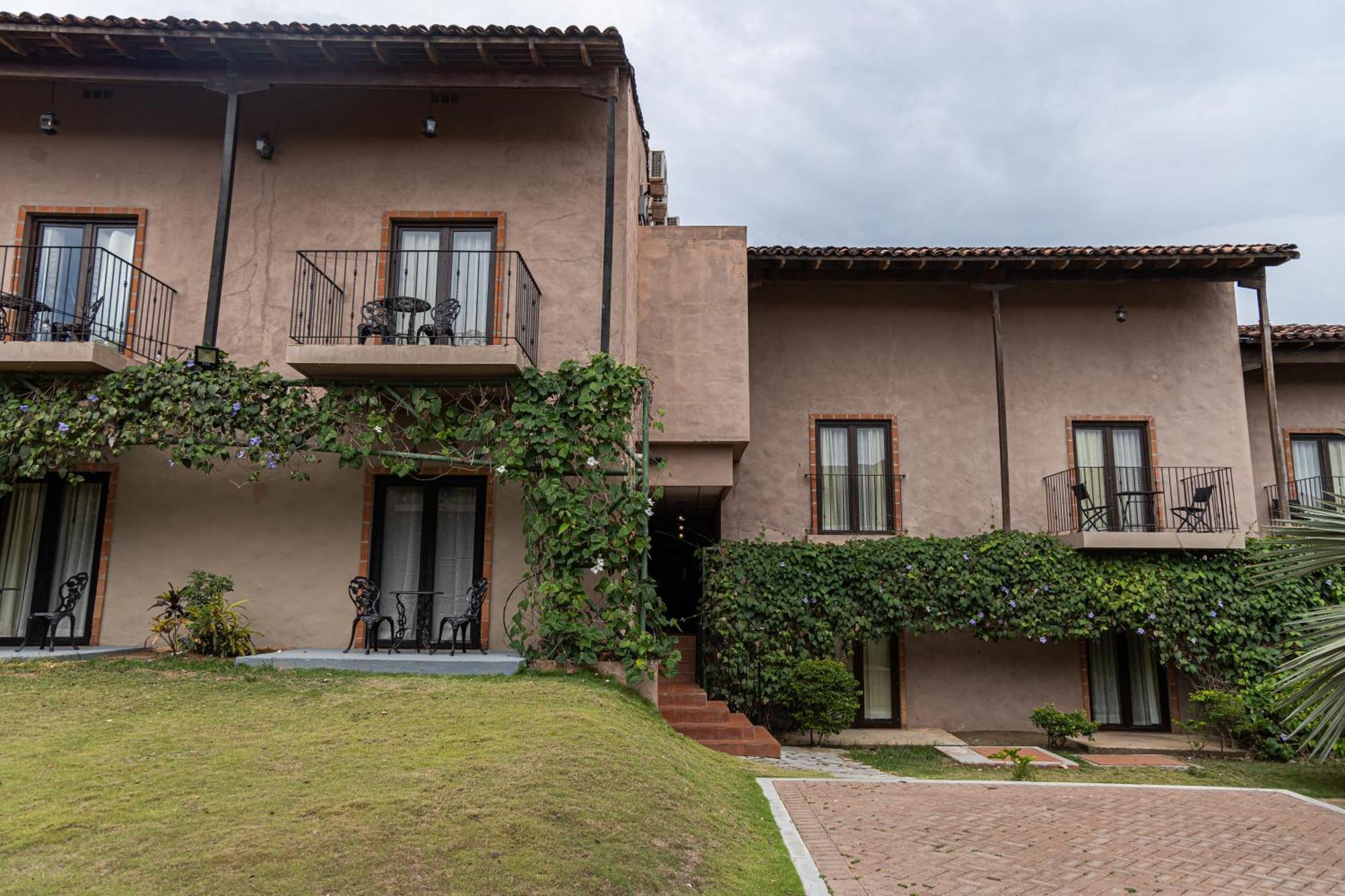 Hotel Cubita Boutique Resort & Spa Читре Экстерьер фото